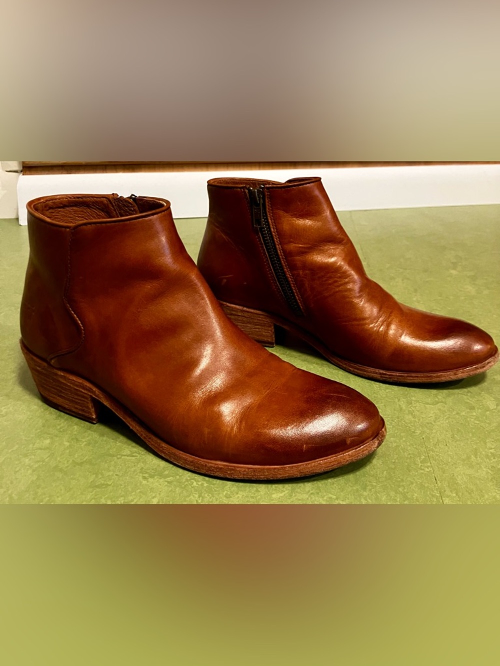 Frye Carson Piping Brown Leather Ankle Boots